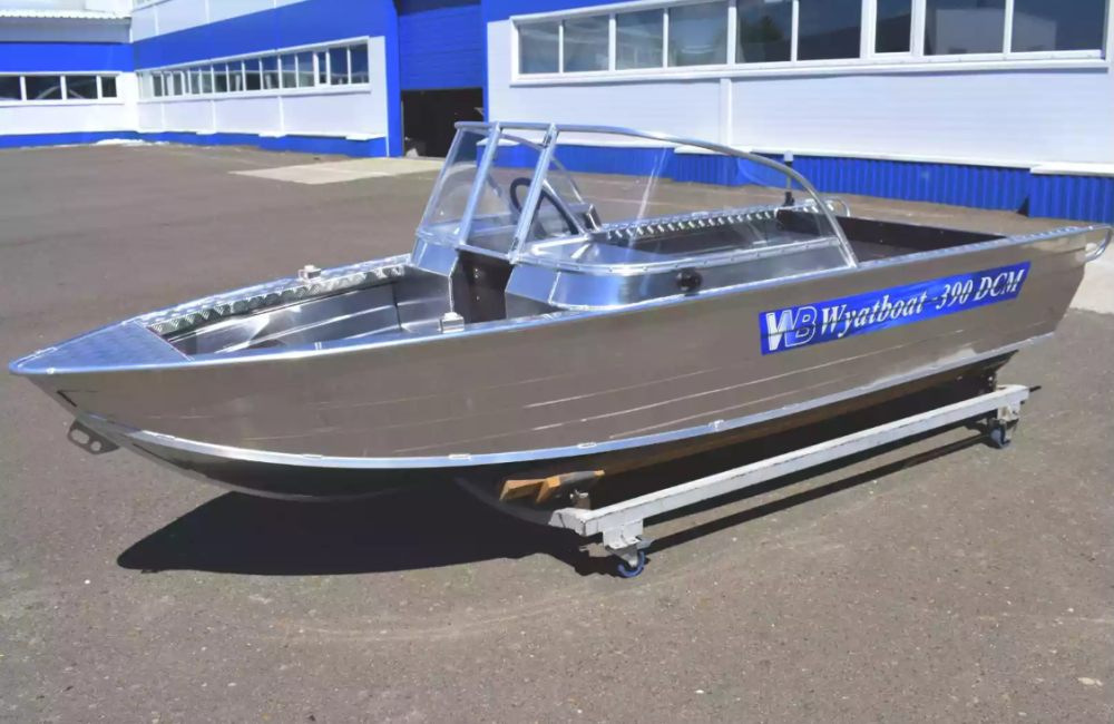 Алюминиевая лодка Wyatboat-390 DCM в Мурманске
