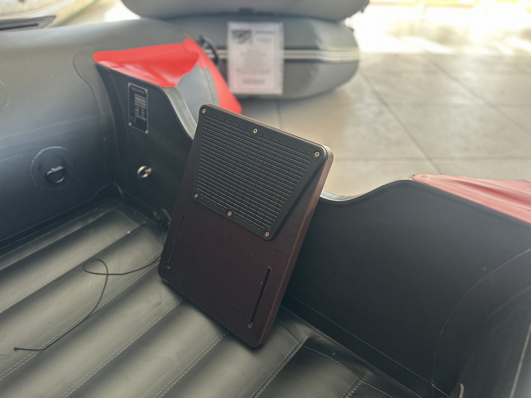 Лодка MISHIMO RIVER JET 400 под водомет в Мурманске