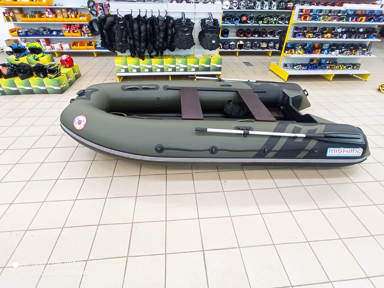 Лодка MISHIMO RIVER JET 410 под водомет в Мурманске