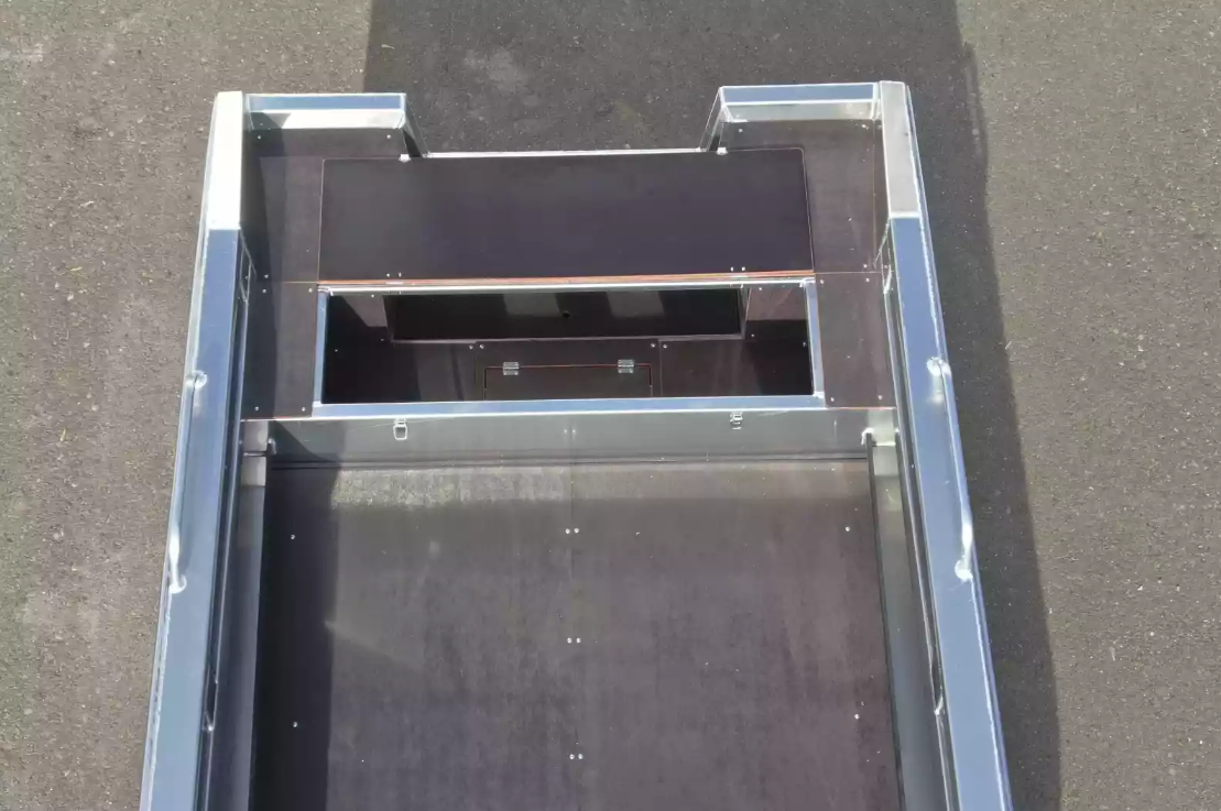 Алюминиевая лодка  Неман-480 Р в Мурманске