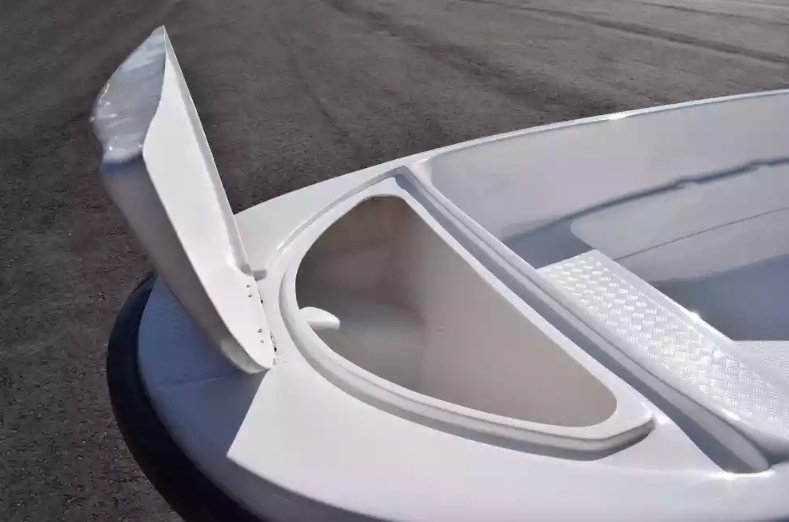 Стеклопластиковая лодка Пингвин (тримаран) в Мурманске