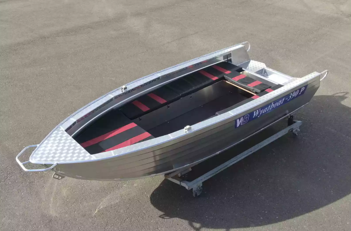 Алюминиевая лодка Wyatboat-390РМ увеличенный борт в Мурманске