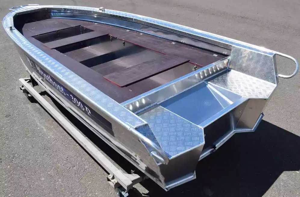 Алюминиевая лодка Wyatboat-390РМ в Мурманске