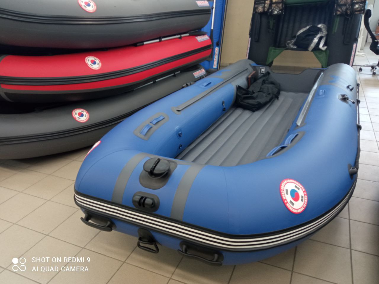 Лодка MISHIMO RIVER JET 400 под водомет в Мурманске