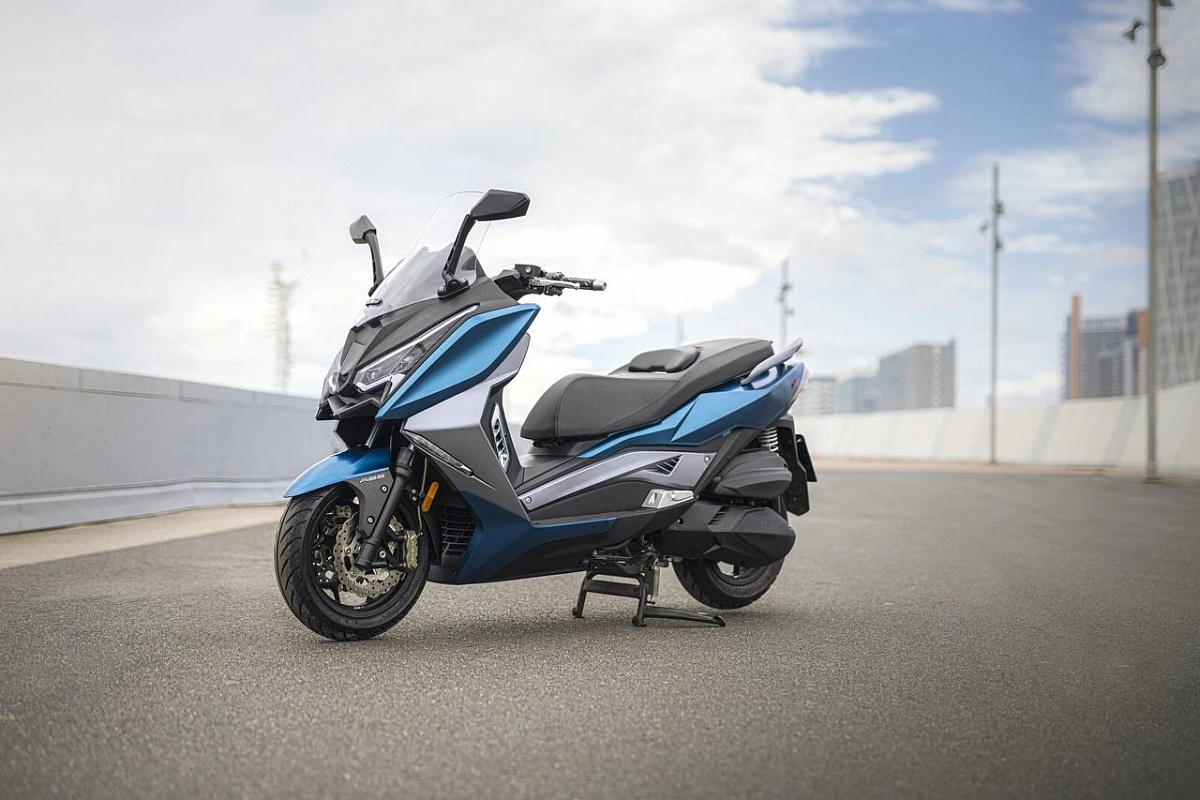 МАКСИСКУТЕР ARIIC 318 в Мурманске