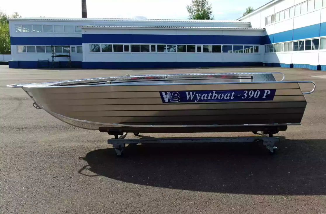 Алюминиевая лодка Wyatboat-390РМ увеличенный борт в Мурманске