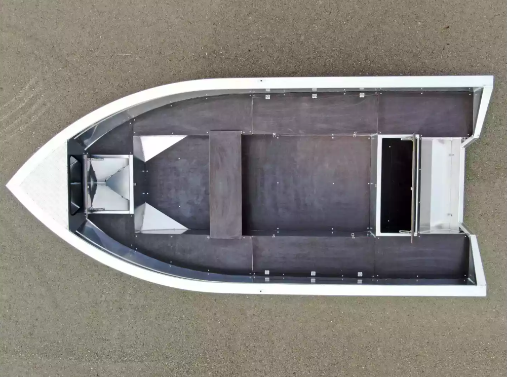 Алюминиевая лодка  Неман-420 в Мурманске