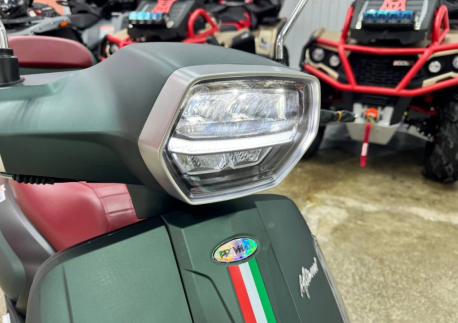 Скутер PROMAX Miami 240 (49) в Мурманске