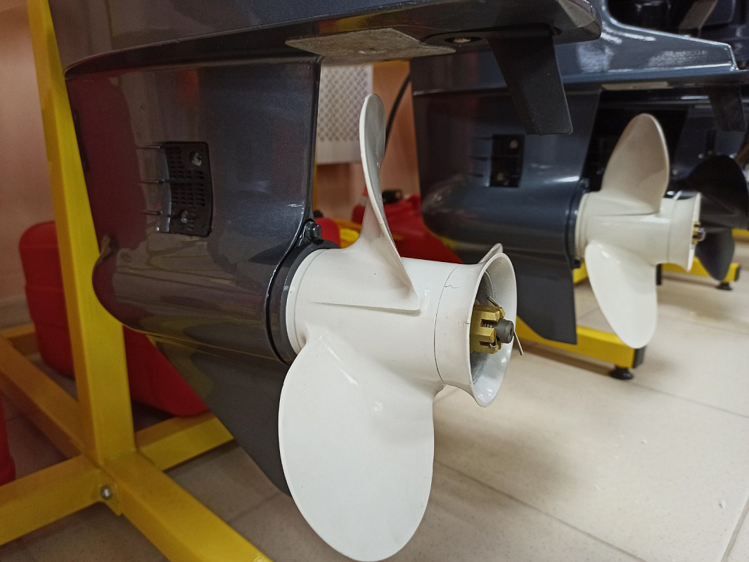 Лодочный мотор BREEZE T30S (2х тактный) в Мурманске