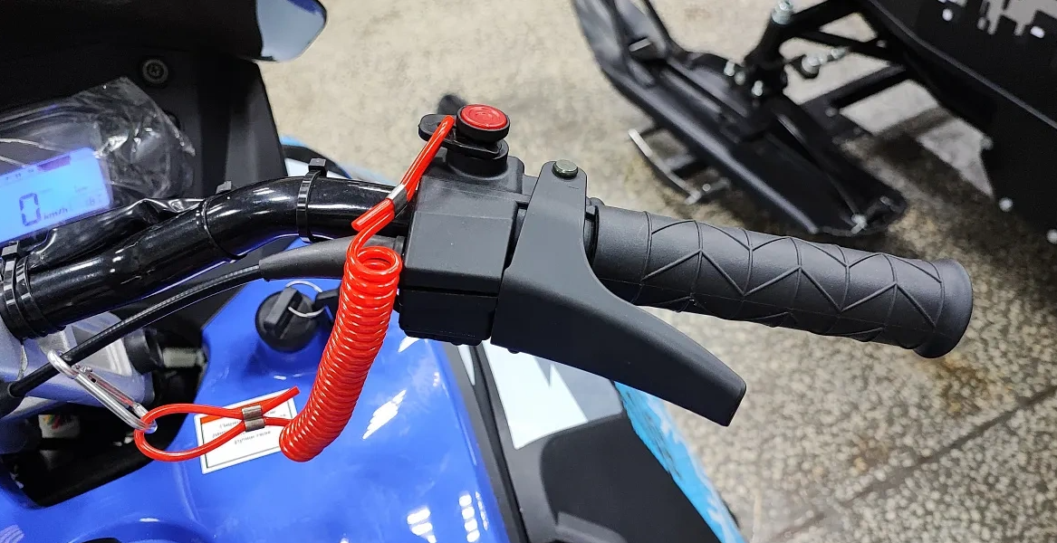 Снегоход Ataki WD150 в Мурманске