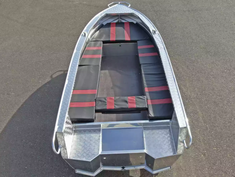 Алюминиевая лодка Wyatboat-390РМ увеличенный борт в Мурманске
