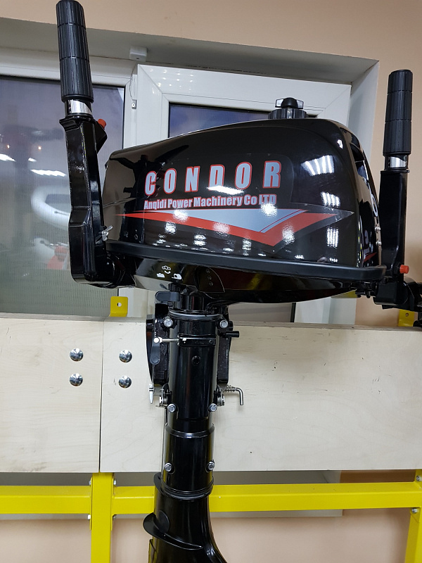 Лодочный мотор Condor T5HS без бака 12 л. в Мурманске