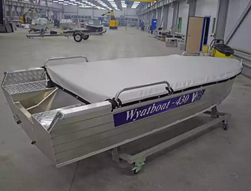 Алюминиевая лодка  Wyatboat-430 Р в Мурманске