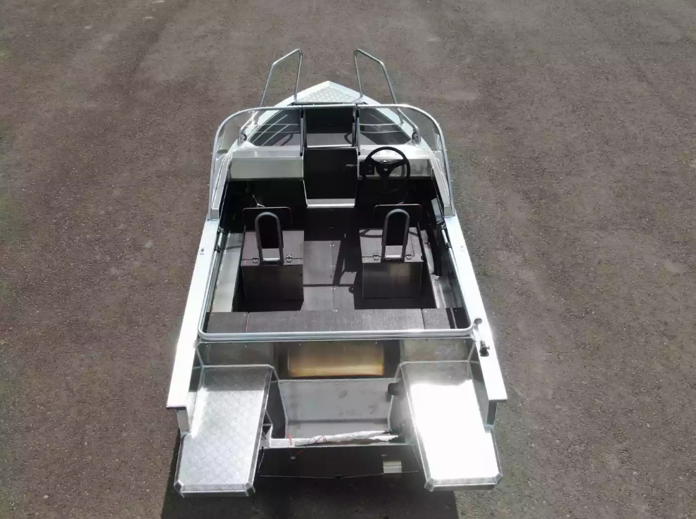 Алюминиевая лодка  Неман-400 DCM NEW в Мурманске