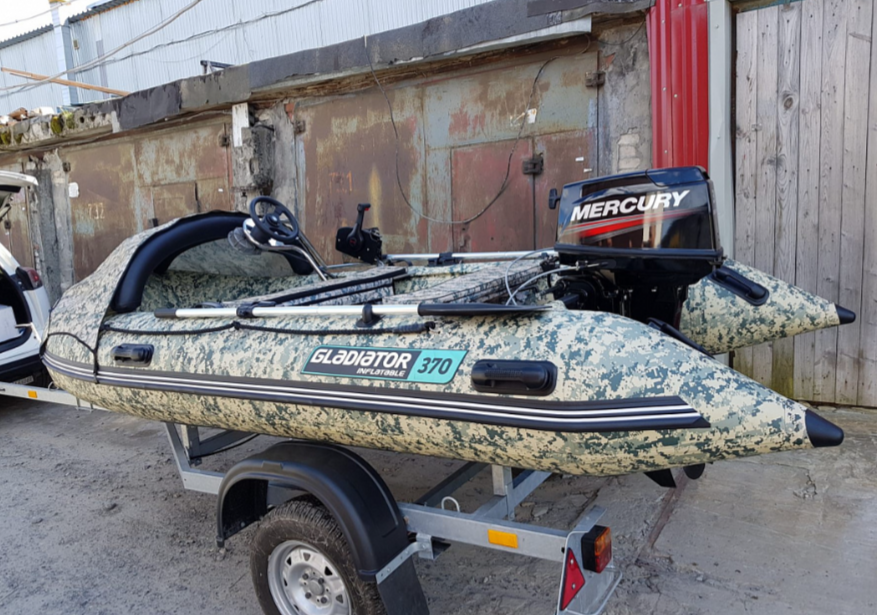 НАДУВНАЯ ЛОДКА GLADIATOR C370AL в Мурманске