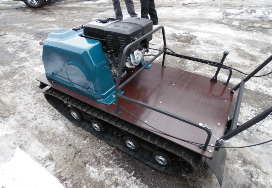 Мотобуксировщик AhtaR LR13 с реверс-вариатором Буран (задний ход) в Мурманске