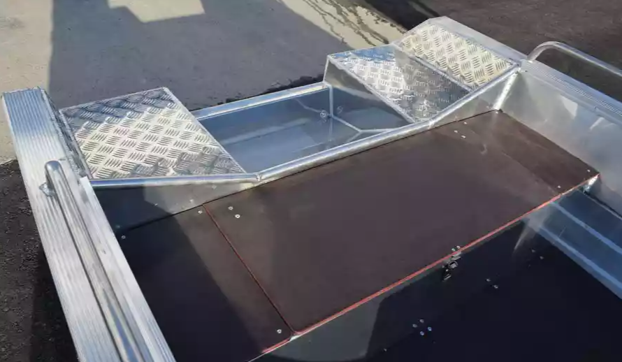 Алюминиевая лодка  Wyatboat-430 Р в Мурманске