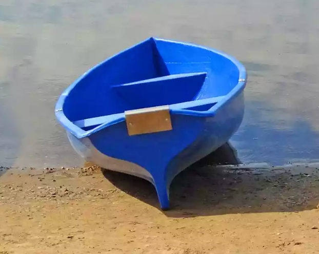 Стеклопластиковая лодка Омуль в Мурманске