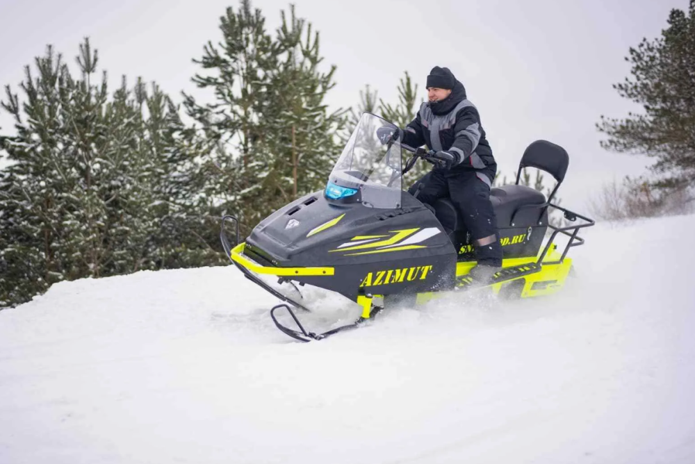 Миниснегоход Бурлак Азимут 24 л.с. , эл.запуск, реверс, тормоз гидравл, капот черный в Мурманске