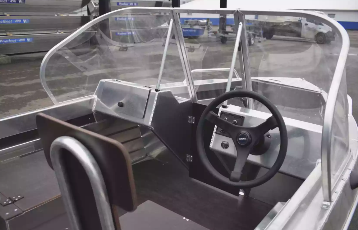 Алюминиевая лодка  Neman-400 DC в Мурманске