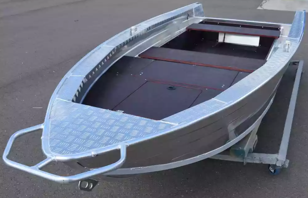 Алюминиевая лодка Wyatboat-390Р Fish в Мурманске