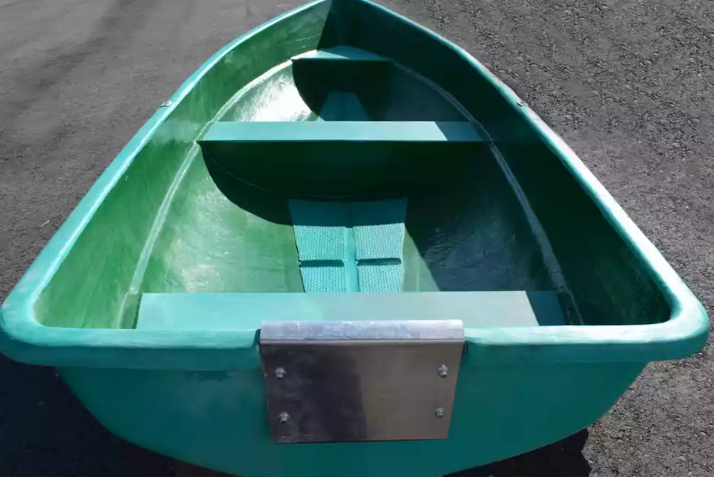 Стеклопластиковая Лодка Голавль в Мурманске