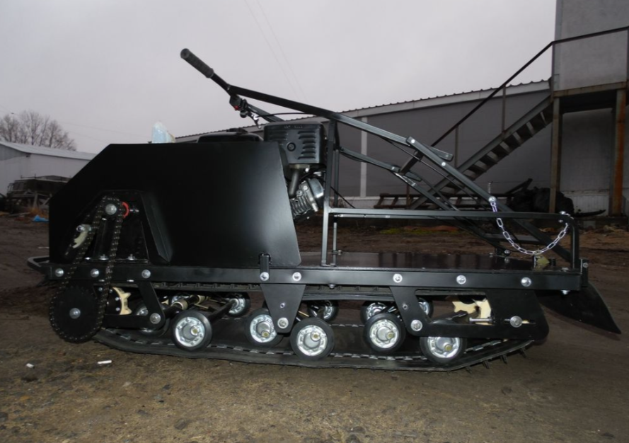 Мотобуксировщик AhtaR Зима 15 л/с с вариатором в Мурманске