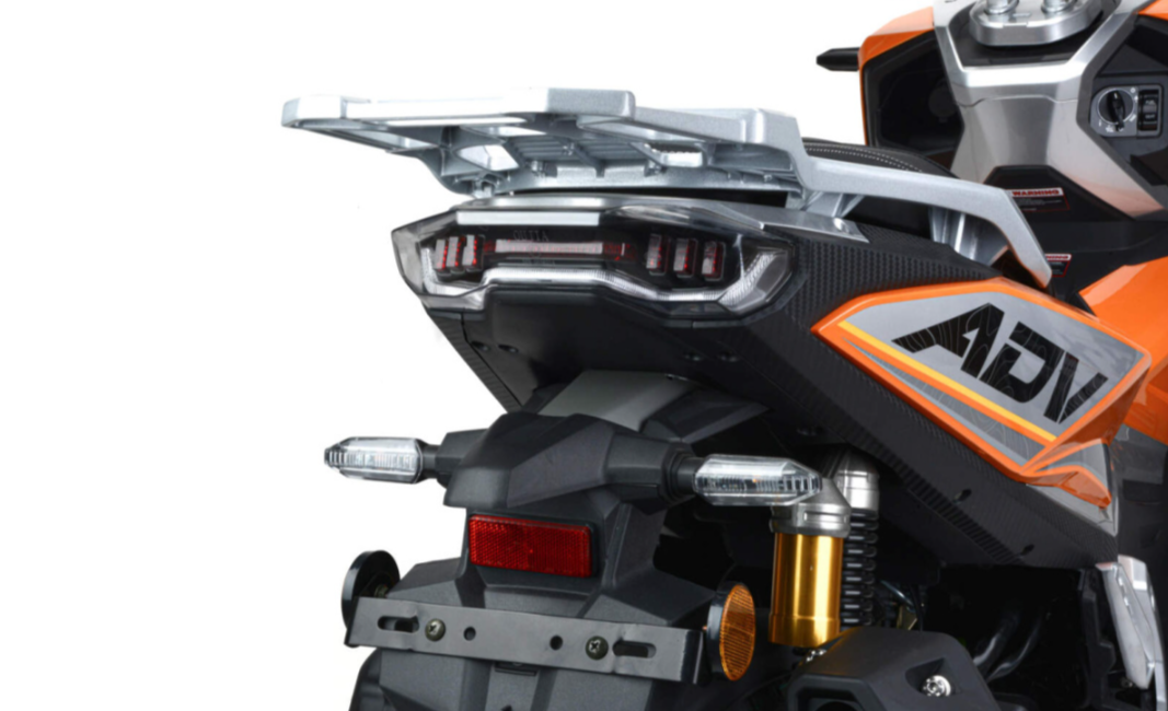 Скутер MOTOLAND (МОТОЛЕНД) T-MAX 150 в Мурманске