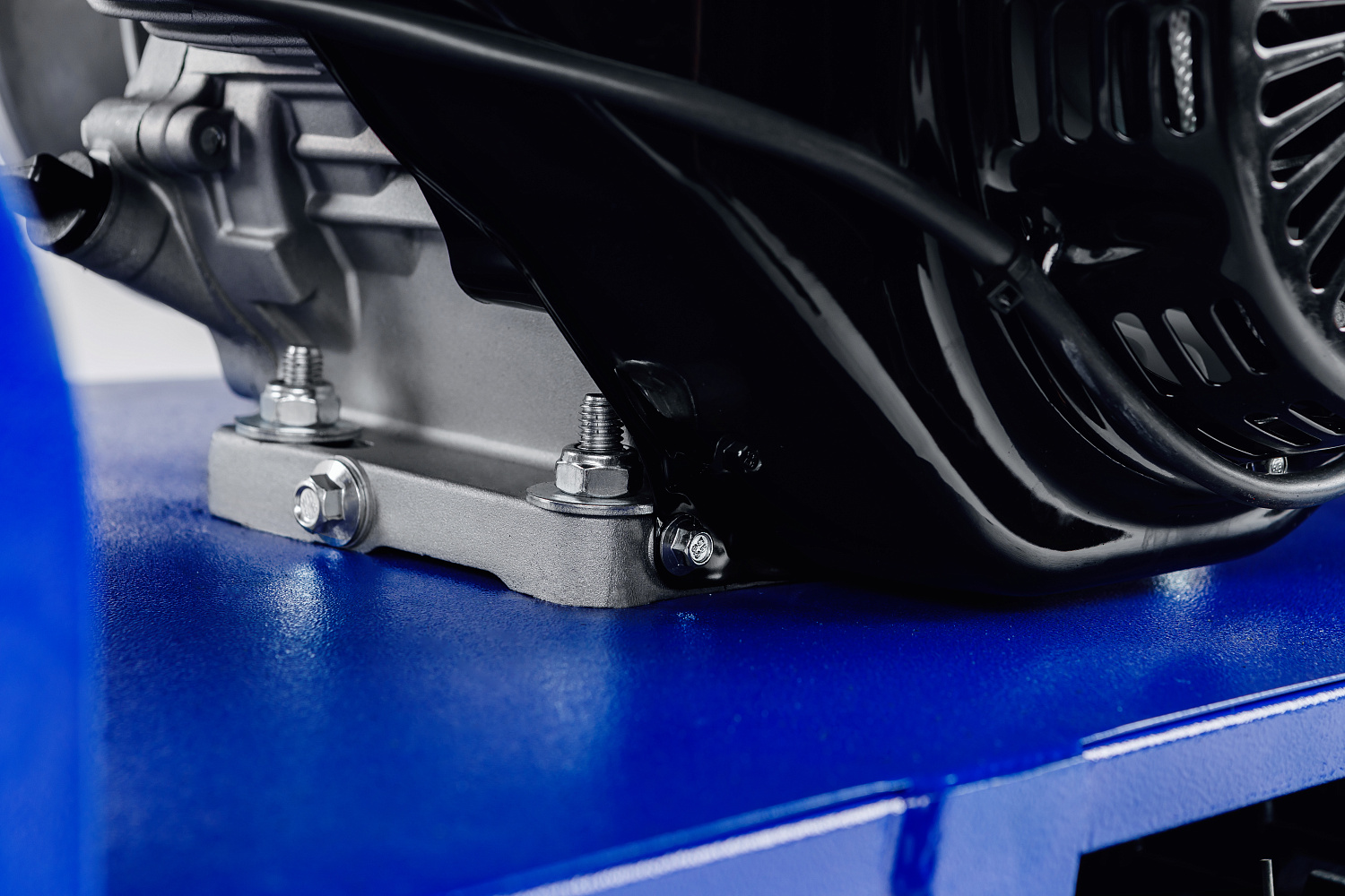 МОТОБУКСИРОВЩИК SNOW DOG 9 л.с. в Мурманске