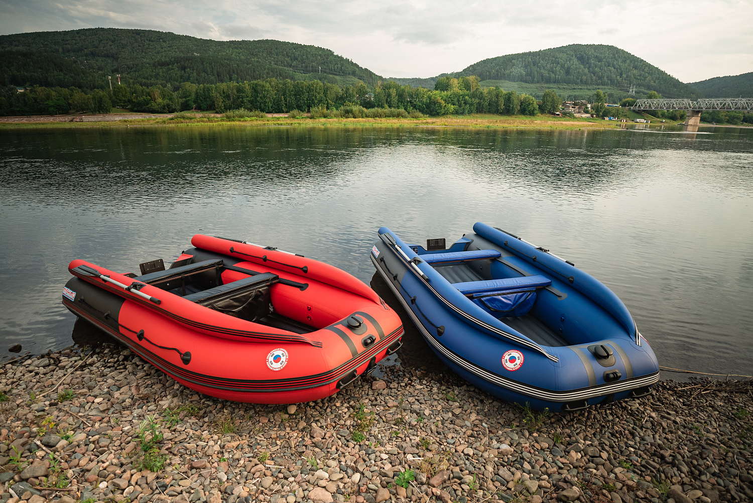 Лодка MISHIMO RIVER FJET PRO 430  под водомет в Мурманске