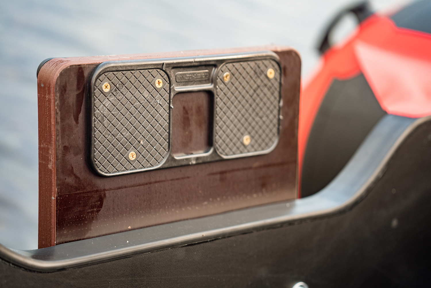 Лодка MISHIMO RIVER FJET PRO 430  под водомет в Мурманске